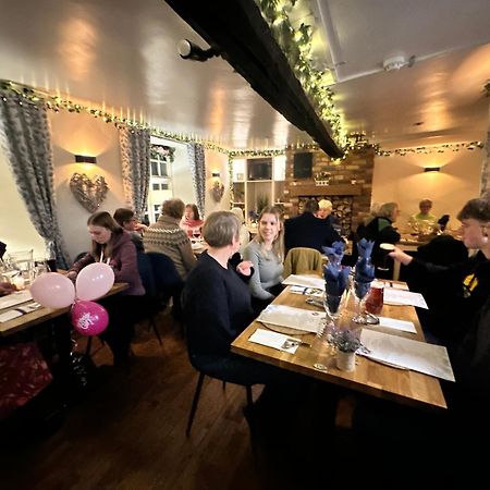 The Fox Inn, Wilbarston Екстер'єр фото