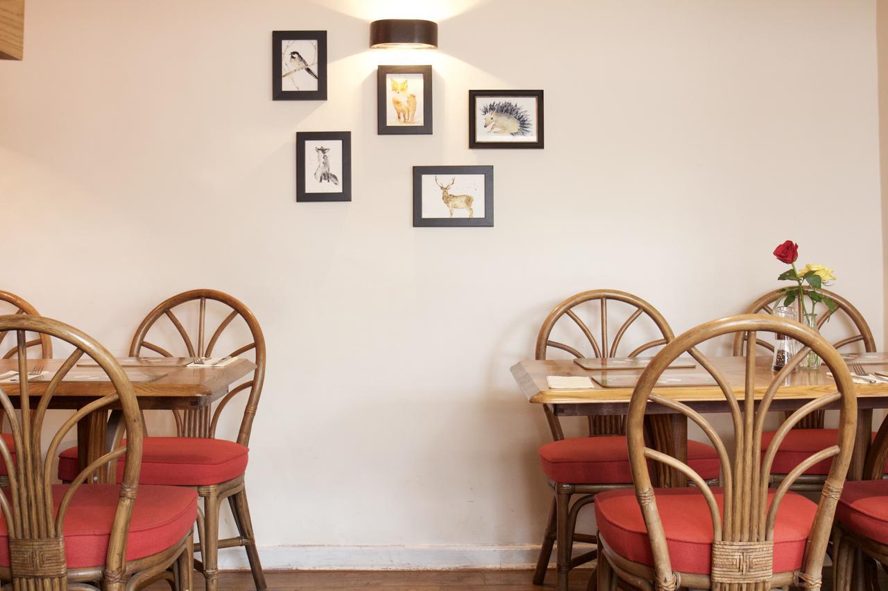 The Fox Inn, Wilbarston Екстер'єр фото